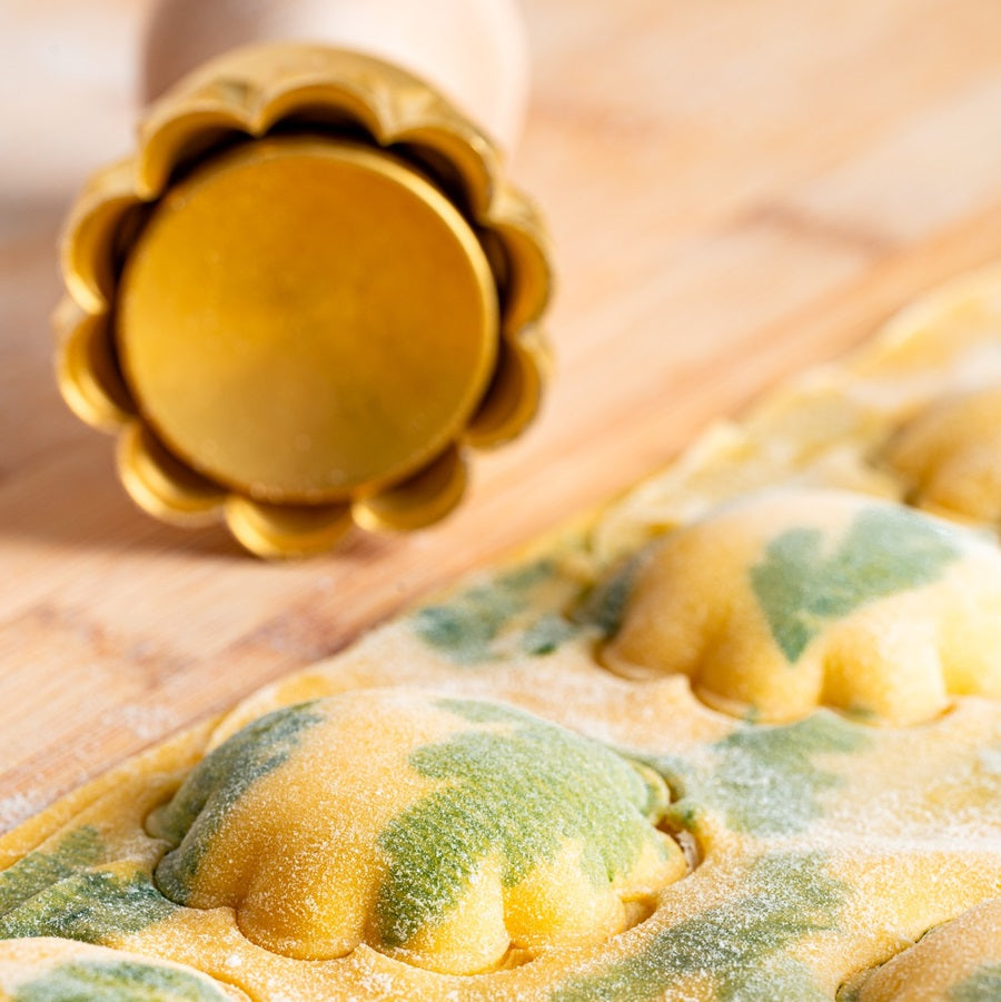 【パスタ製造ツール】LaGondola Flower Ravioli Stamp