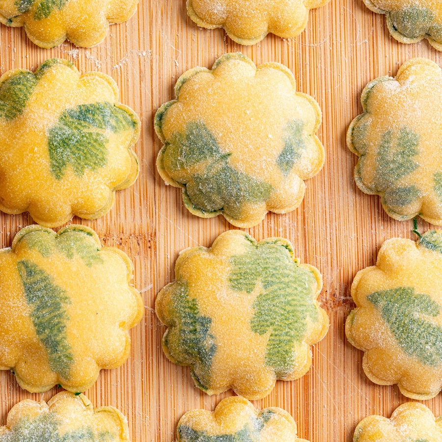 【パスタ製造ツール】LaGondola Flower Ravioli Stamp