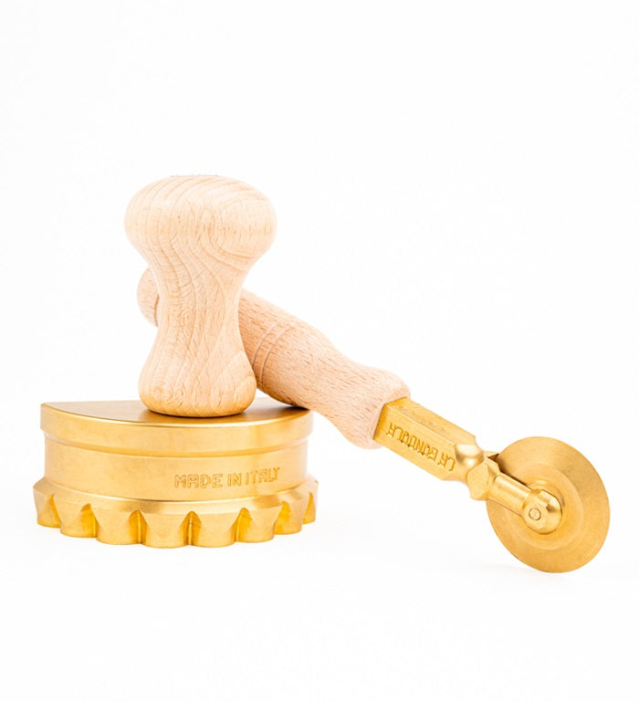 【パスタ製造ツール】LaGondola Half-Moon Ravioli Stamp + Smooth Cutting Wheel