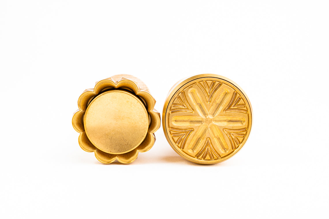 【パスタ製造ツール】LaGondola Ravioli Flower Stamp + Corzetti Stamp Bundle
