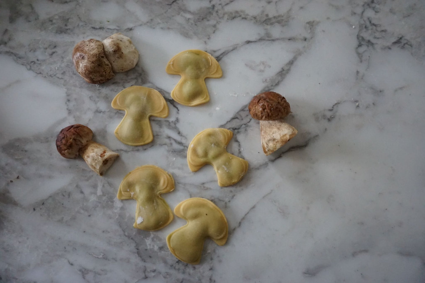 【パスタ製造ツール】LaGondola Ravioli Stamp Mushroom