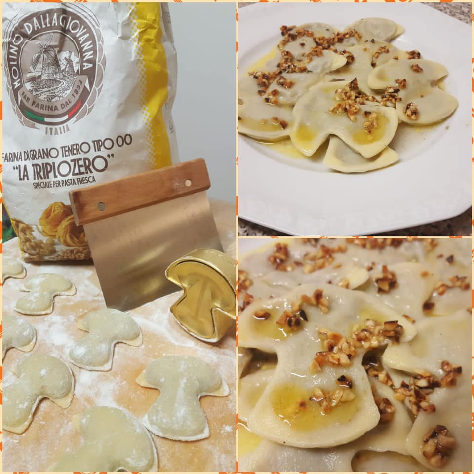 【パスタ製造ツール】LaGondola Ravioli Stamp Mushroom