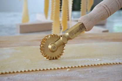 【パスタマシン】LaGondola Set of 1 Festooned Wheel and 1 Smooth Wheel