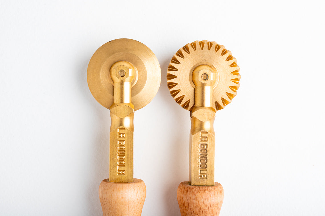 【パスタマシン】LaGondola Set of 1 Festooned Wheel and 1 Smooth Wheel